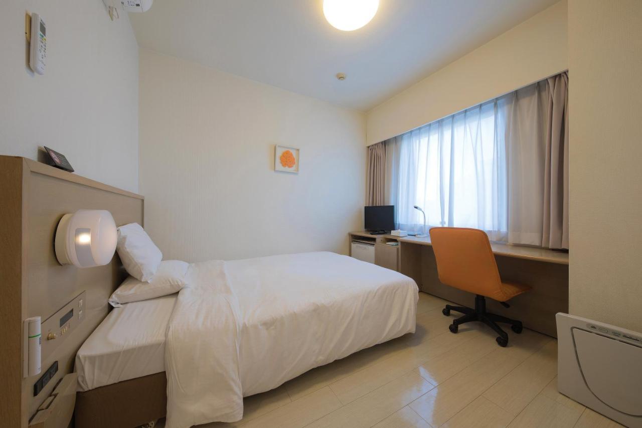 Smile Hotel Okinawa Naha Esterno foto